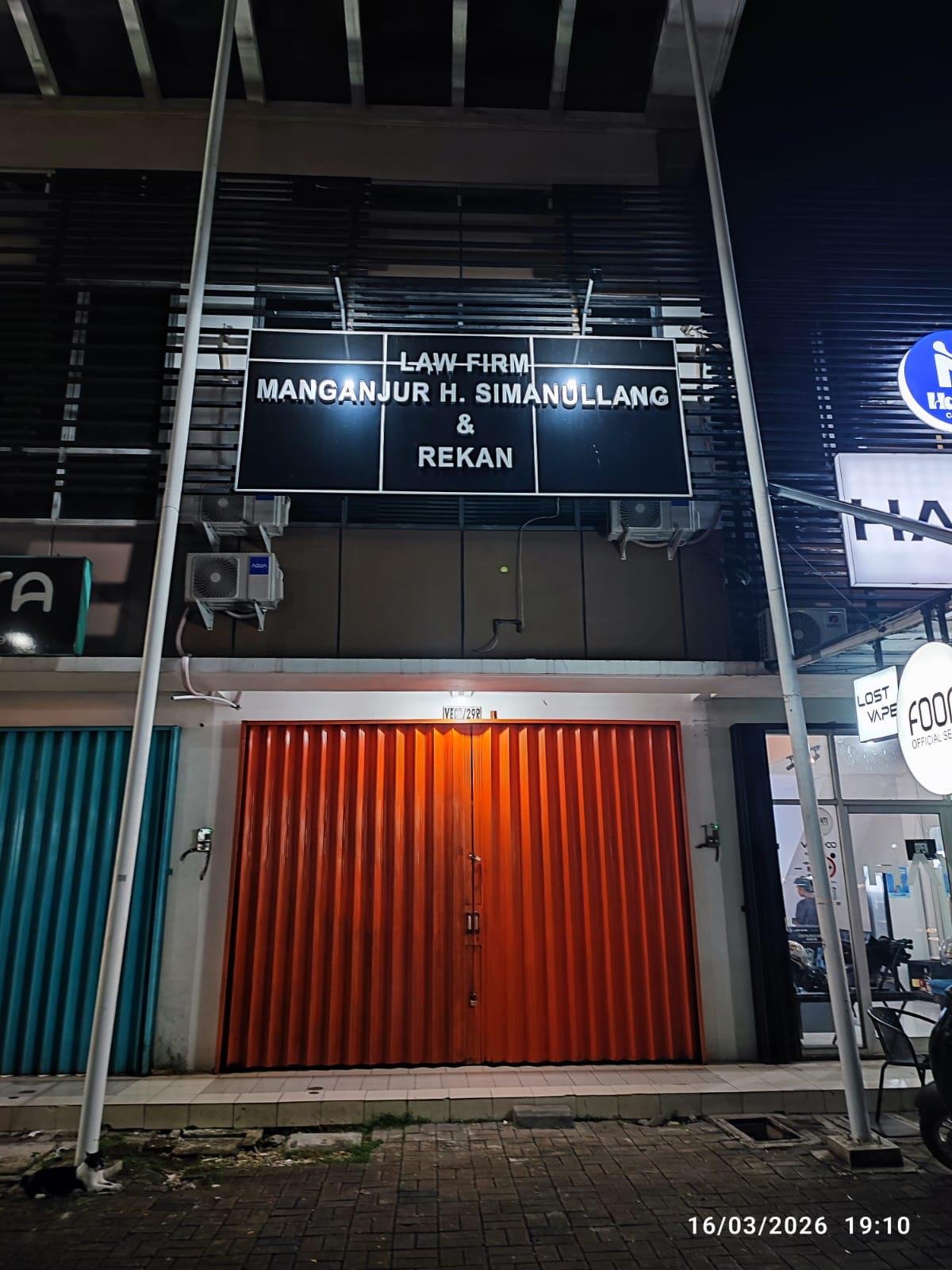 Bersama rekan advokat